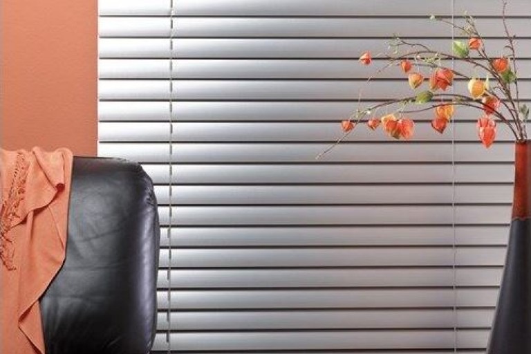Aluminum mini blinds with sleek modern profile