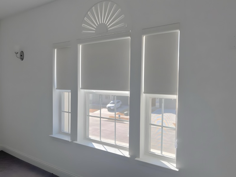 Roller shades in a contemporary dining area